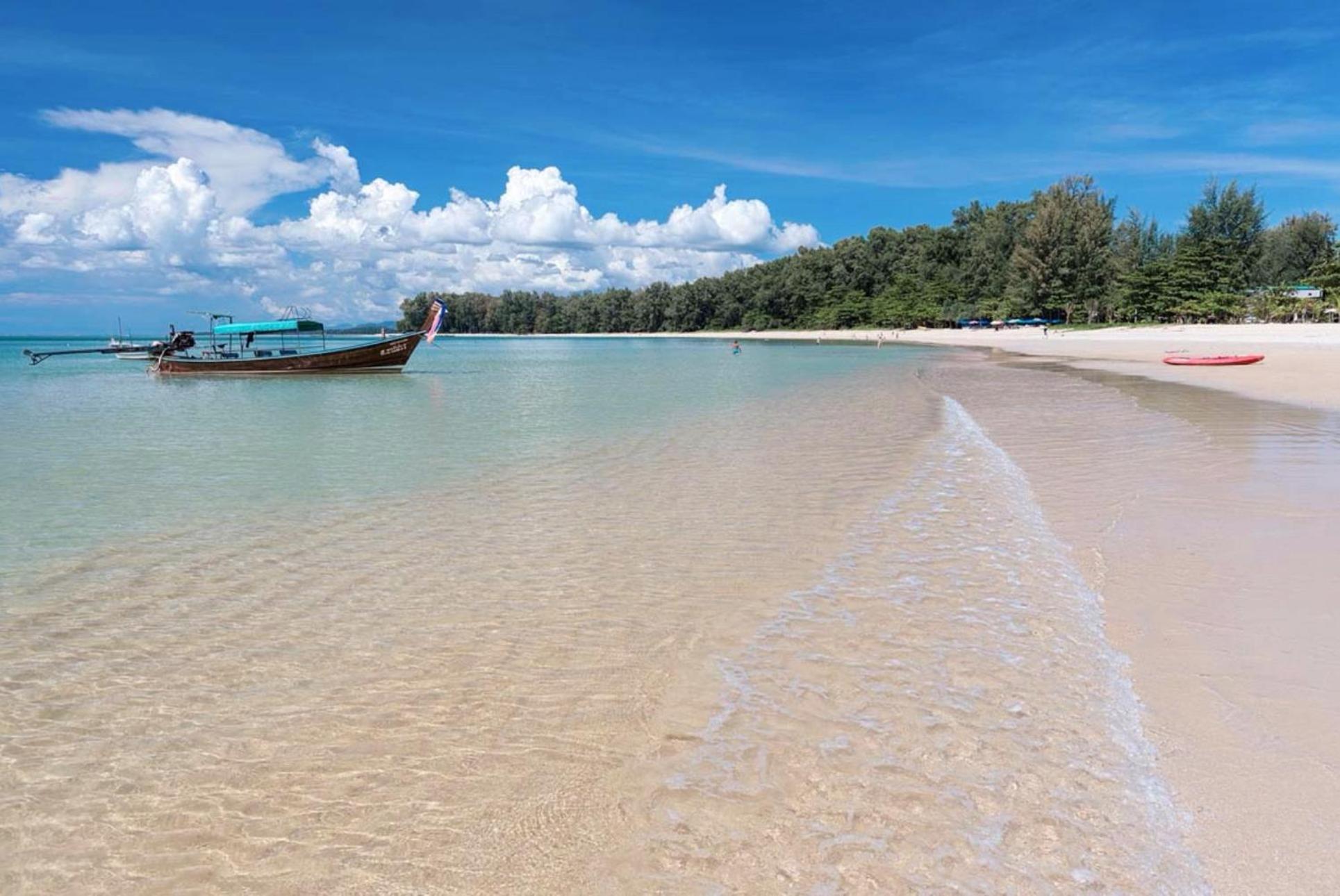 Ideo Phuket Hotel - Sha Extra Plus Nai Yang Beach Exterior foto