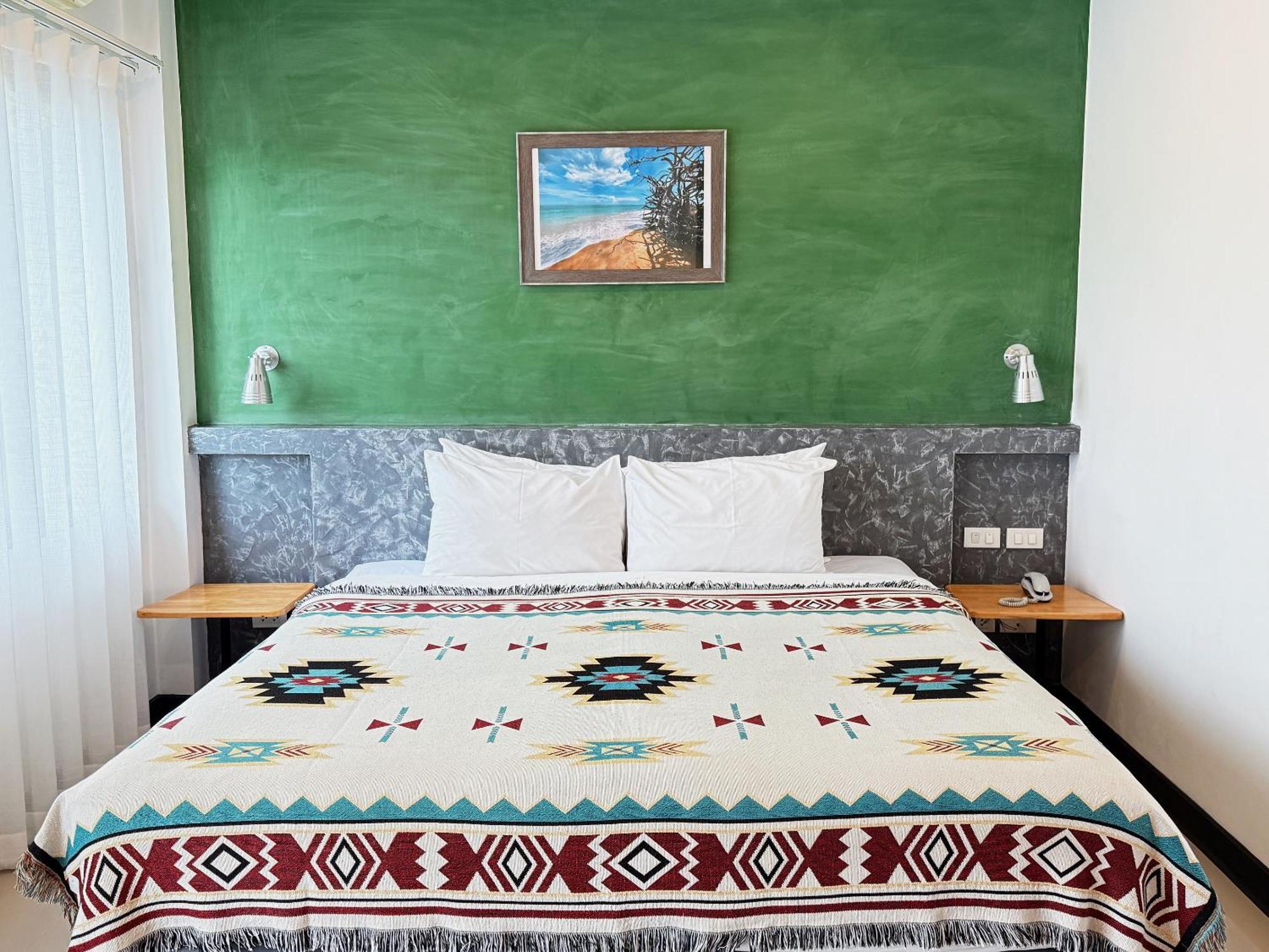 Ideo Phuket Hotel - Sha Extra Plus Nai Yang Beach Exterior foto